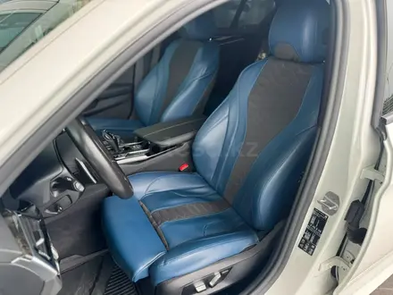 BMW 530 XDrive 2019 года за 20 400 000 тг. в Алматы – фото 21