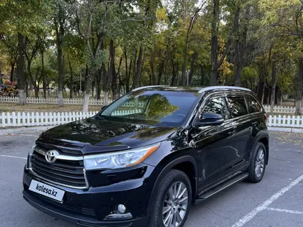 Toyota Highlander 2015 года за 17 500 000 тг. в Тараз – фото 4