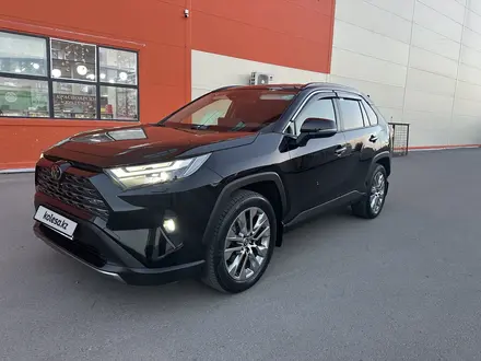 Toyota RAV4 2023 года за 15 900 000 тг. в Астана