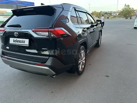 Toyota RAV4 2023 года за 15 900 000 тг. в Астана – фото 11