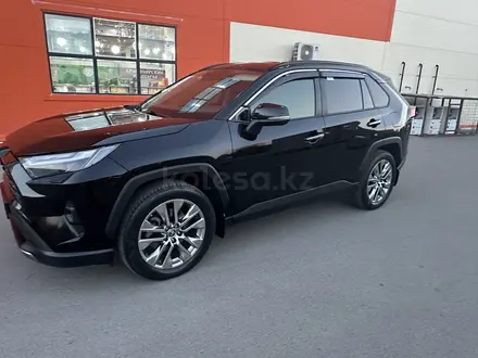 Toyota RAV4 2023 года за 15 900 000 тг. в Астана – фото 23