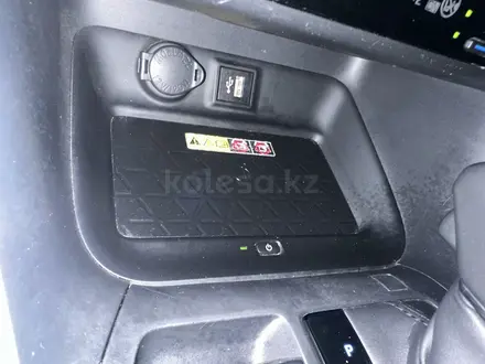 Toyota RAV4 2023 года за 15 900 000 тг. в Астана – фото 33