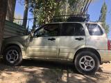 Suzuki Grand Vitara 2000 годаүшін2 700 000 тг. в Алматы