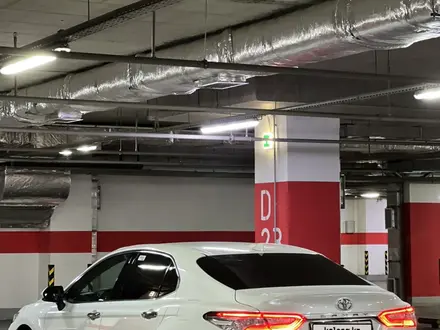 Toyota Camry 2018 года за 16 500 000 тг. в Тараз – фото 17