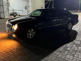 Mercedes-Benz E 230 1996 года за 2 400 000 тг. в Мерке