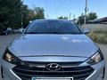 Hyundai Elantra 2019 года за 8 200 000 тг. в Шымкент – фото 2