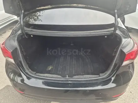 Hyundai Elantra 2015 года за 3 900 000 тг. в Шымкент – фото 6