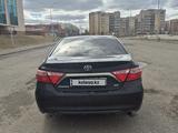 Toyota Camry 2017 года за 8 500 000 тг. в Костанай – фото 3