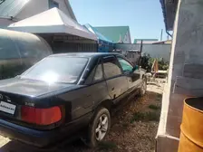 Audi 100, 1993