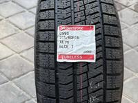 215-60r16 Bridgestone Blizzak Ice за 47 500 тг. в Алматы