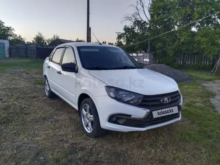 ВАЗ (Lada) Granta 2190 2019 года за 4 500 000 тг. в Астана – фото 2