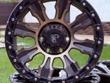 Комплект внедорожных дисков A728 R18 за 450 000 тг. в Алматы – фото 2