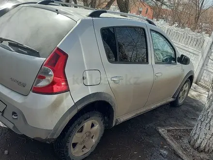 Renault Sandero Stepway 2014 года за 3 000 000 тг. в Караганда – фото 3