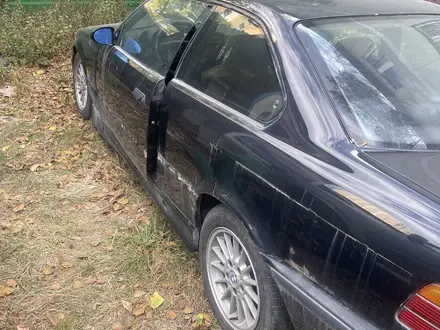 BMW 328 1995 года за 1 600 000 тг. в Алматы – фото 2