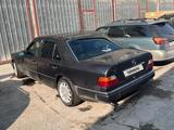 Mercedes-Benz E 220 1993 годаүшін1 550 000 тг. в Алматы – фото 4