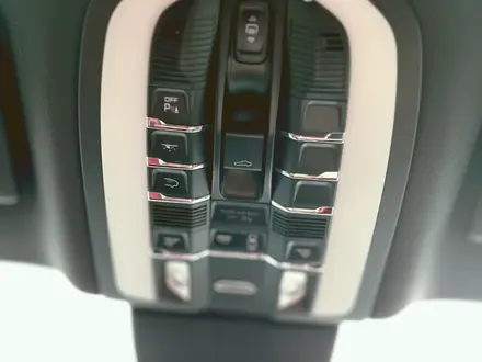 Porsche Macan 2022 года за 36 500 000 тг. в Алматы – фото 2