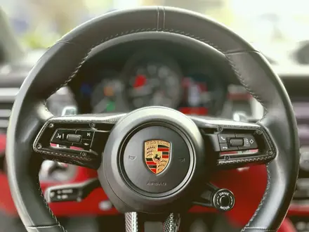 Porsche Macan 2022 года за 36 500 000 тг. в Алматы – фото 11