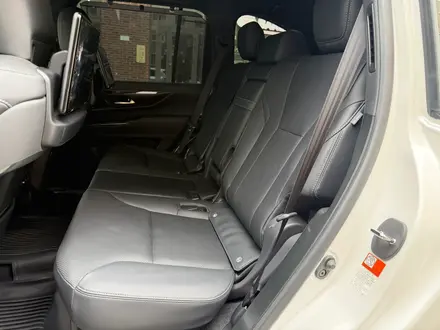 Lexus LX 600 2025 года за 77 500 000 тг. в Астана – фото 28
