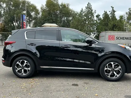 Kia Sportage 2021 года за 13 100 000 тг. в Алматы – фото 8