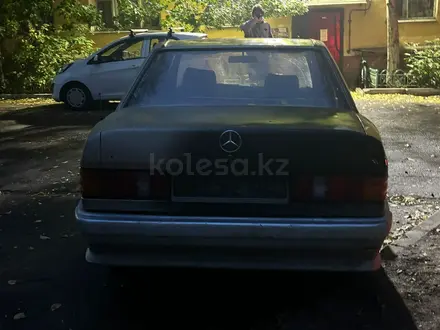Mercedes-Benz 190 1993 года за 700 000 тг. в Астана – фото 2