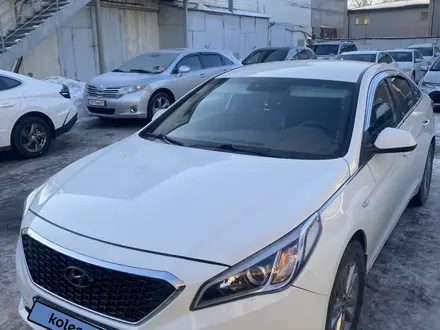 Hyundai Sonata 2015 года за 6 000 000 тг. в Астана