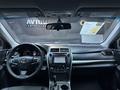 Toyota Camry 2014 года за 8 400 000 тг. в Актобе – фото 20