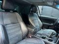 Toyota Camry 2014 года за 8 400 000 тг. в Актобе – фото 21