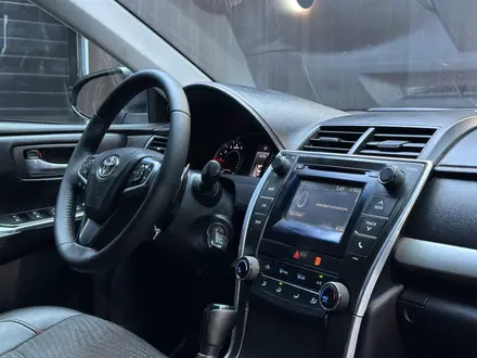 Toyota Camry 2014 года за 8 400 000 тг. в Актобе – фото 6