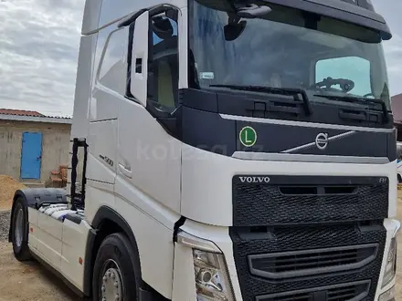 Volvo  FH 2018 года за 31 000 000 тг. в Актау – фото 24