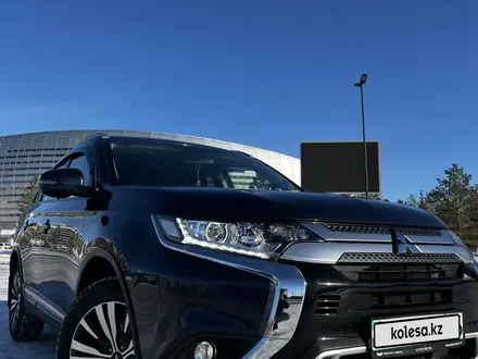 Mitsubishi Outlander 2020 годаүшін11 500 000 тг. в Астана – фото 3