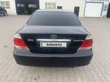 Toyota Camry 2005 года за 6 500 000 тг. в Семей