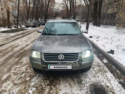 Volkswagen Passat 2002 года за 1 500 000 тг. в Алматы – фото 4