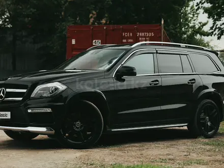 Mercedes-Benz GL 500 2015 года за 21 000 000 тг. в Алматы – фото 3