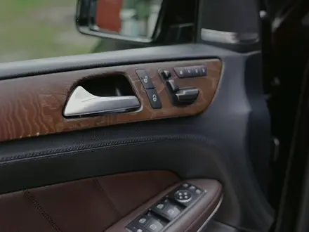 Mercedes-Benz GL 500 2015 года за 21 000 000 тг. в Алматы – фото 20