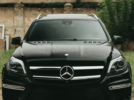 Mercedes-Benz GL 500 2015 года за 21 000 000 тг. в Алматы – фото 33