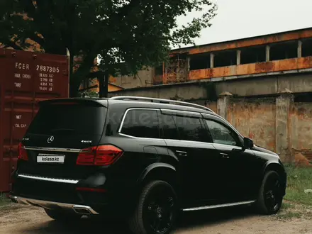 Mercedes-Benz GL 500 2015 года за 21 000 000 тг. в Алматы – фото 6
