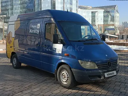 Mercedes-Benz Sprinter 2002 года за 5 000 000 тг. в Алматы – фото 3