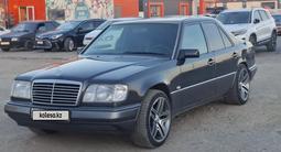 Mercedes-Benz E 280 1994 года за 2 500 000 тг. в Атырау – фото 2