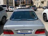 Mercedes-Benz E 320 2000 годаүшін5 000 000 тг. в Актау – фото 3