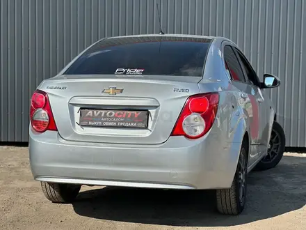 Chevrolet Aveo 2013 года за 3 800 000 тг. в Атырау – фото 9