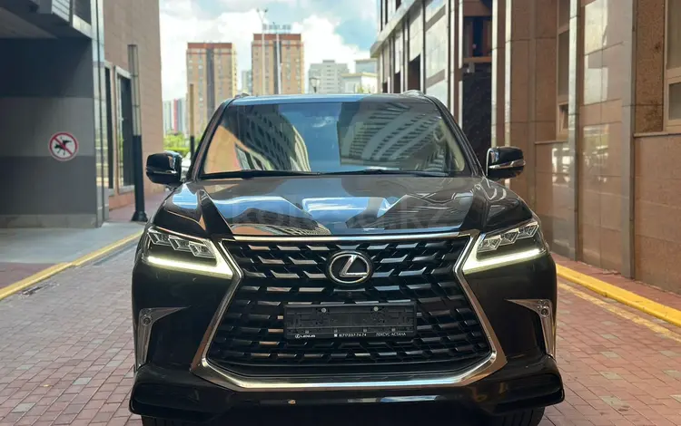 Lexus LX 570 2021 года за 58 500 000 тг. в Астана