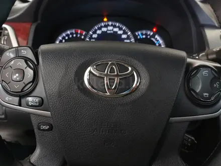 Toyota Camry 2014 года за 8 690 000 тг. в Шымкент – фото 19