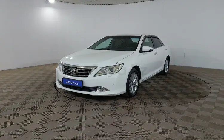 Toyota Camry 2014 года за 8 690 000 тг. в Шымкент