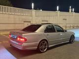 Mercedes-Benz E 55 AMG 2002 годаfor13 000 000 тг. в Астана – фото 4