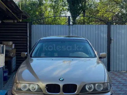 BMW 525 2000 года за 3 900 000 тг. в Талдыкорган