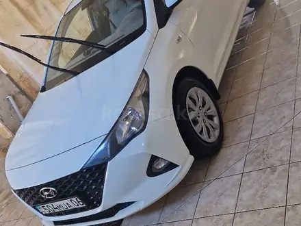 Hyundai Accent 2020 года за 6 600 000 тг. в Атырау – фото 7