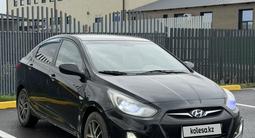 Hyundai Solaris 2013 года за 2 150 000 тг. в Уральск – фото 2