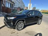 Toyota RAV4 2021 годаүшін19 700 000 тг. в Астана – фото 4