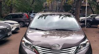 Toyota Sienna 2014 года за 14 900 000 тг. в Алматы