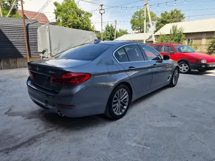 BMW 530 2018 года за 14 300 000 тг. в Шымкент – фото 3